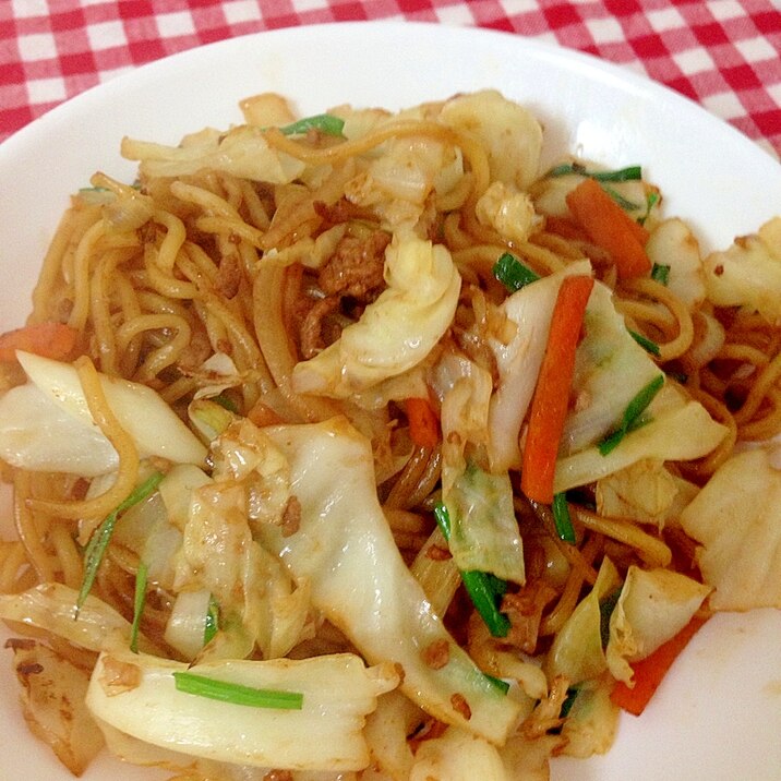 キャベツの芯で焼きそば♡